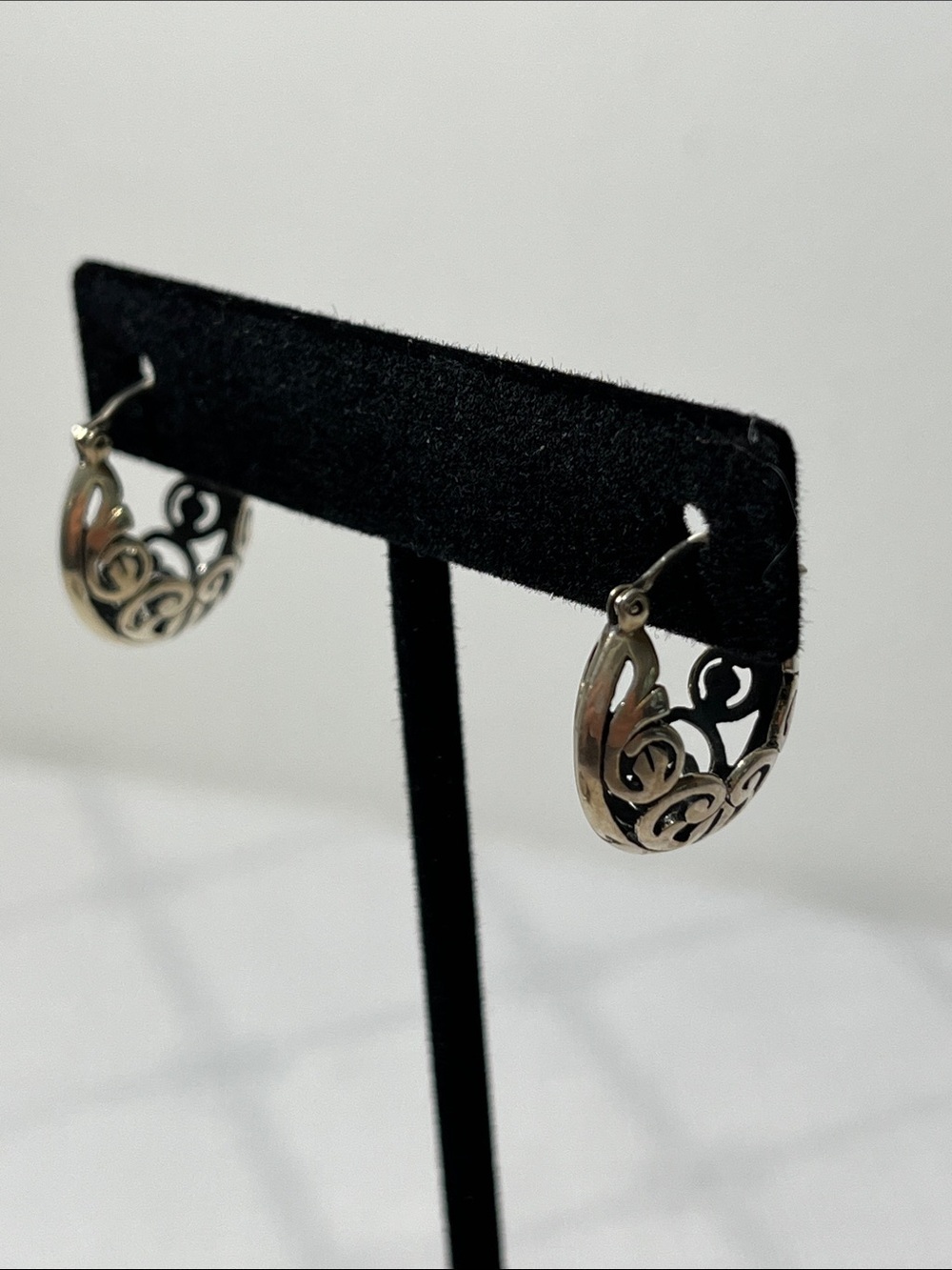 SILPADA 925 Sterling Silver Filigree Hoop Earrings